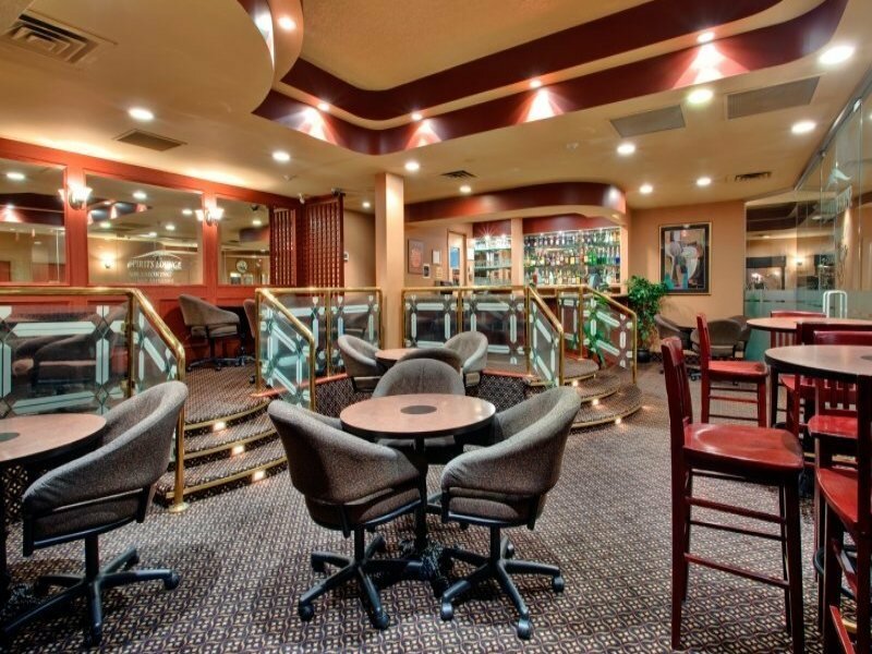 Фото Holiday Inn Calgary-Airport, an Ihg Hotel