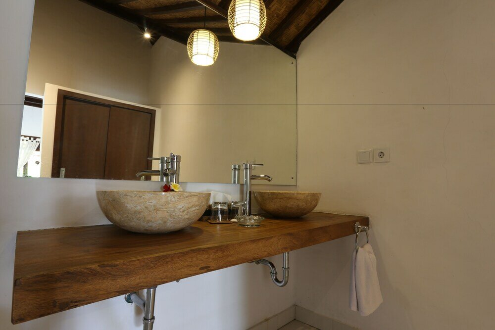 Фото Bali Putra Villa