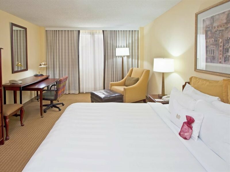 Фото Sonesta Miami Airport