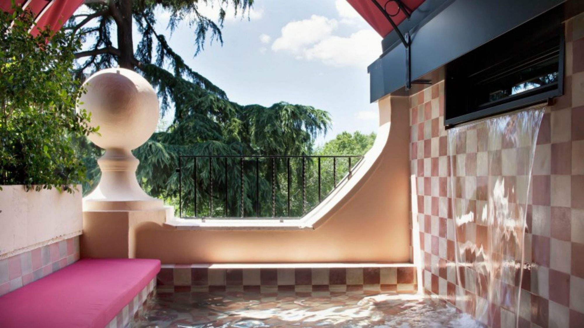 Фото The Corner Roma