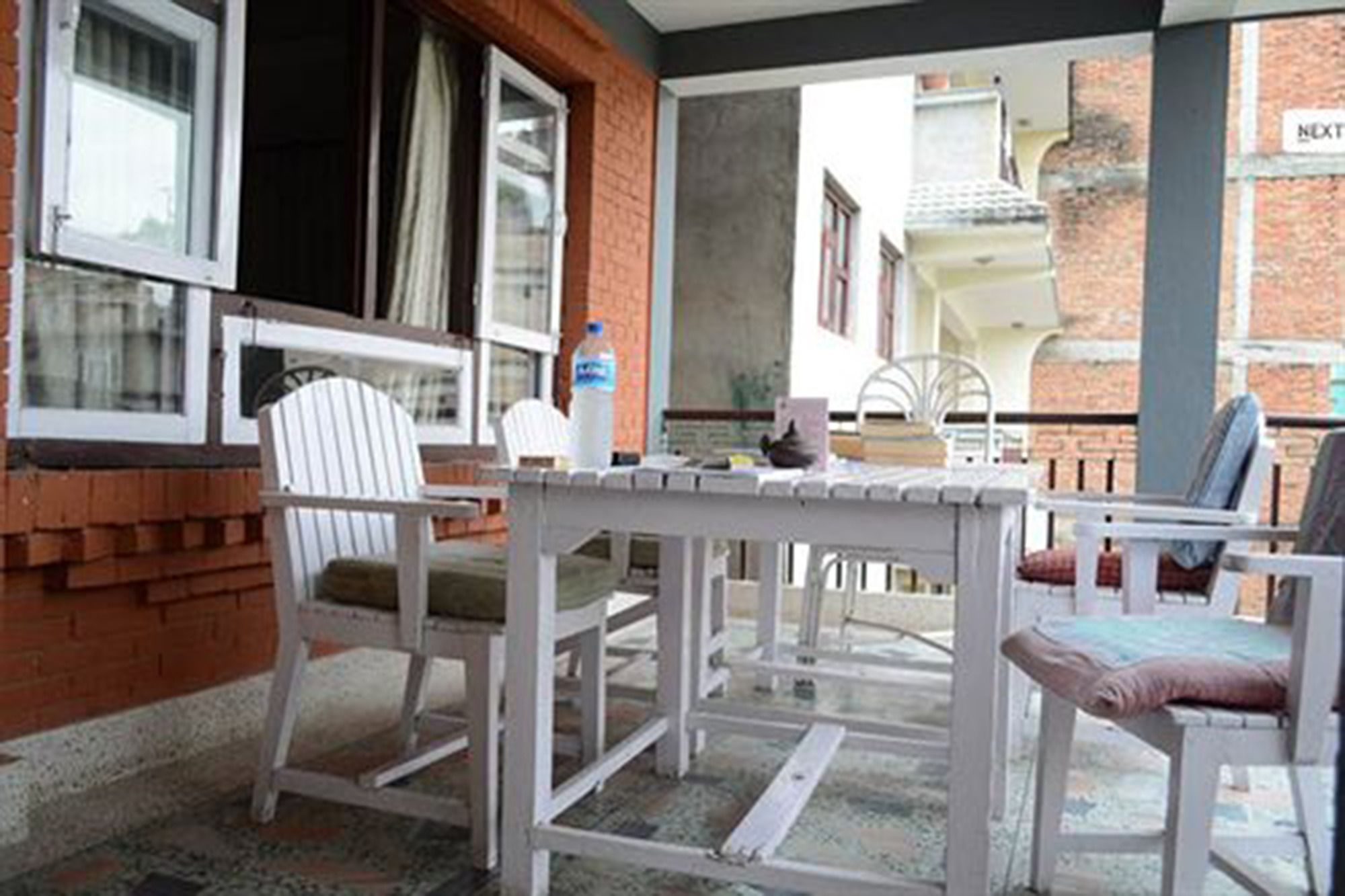 Фото Hotel Ganesh Himal