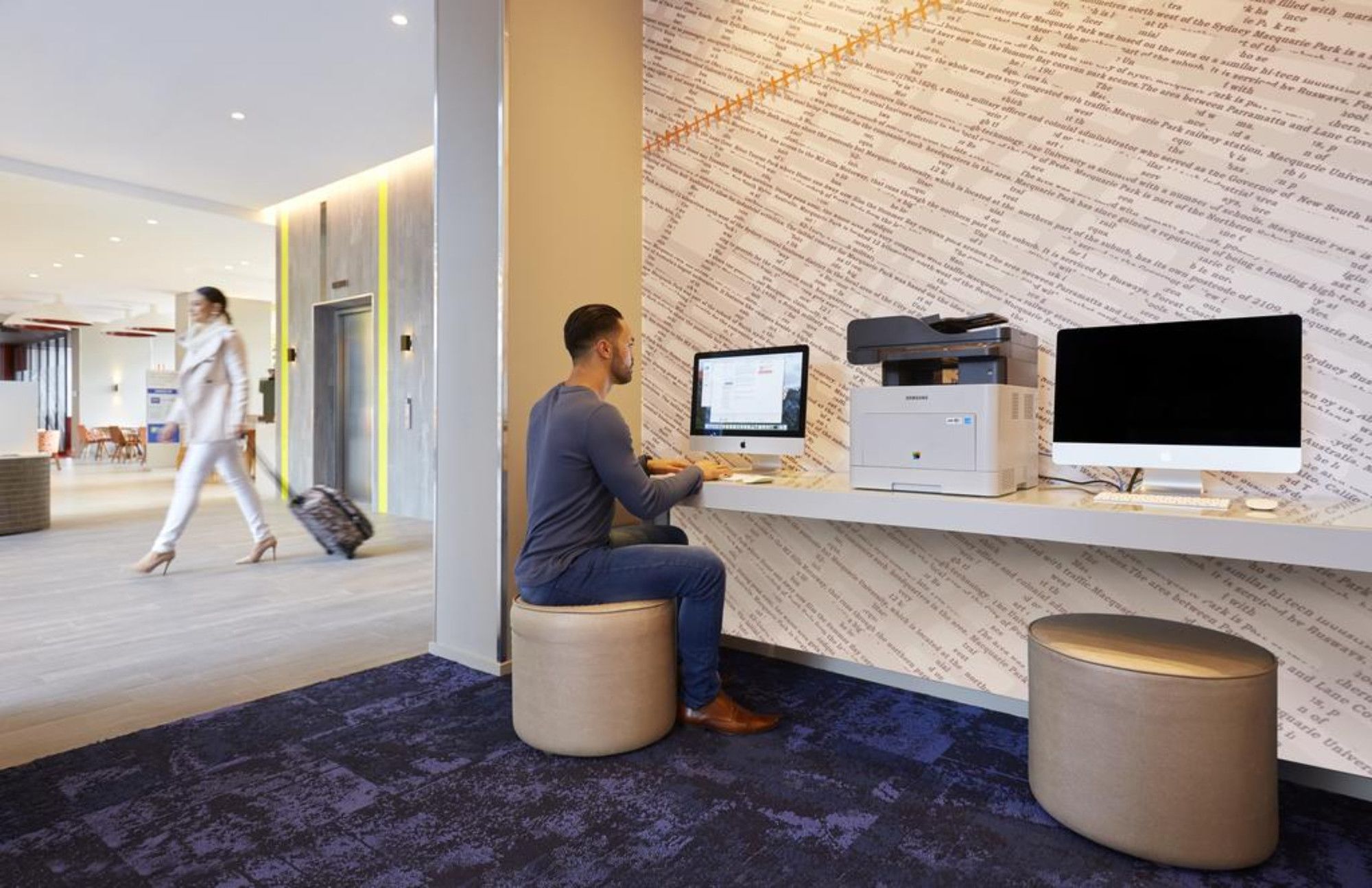 Фото Holiday Inn Express Adelaide City Centre