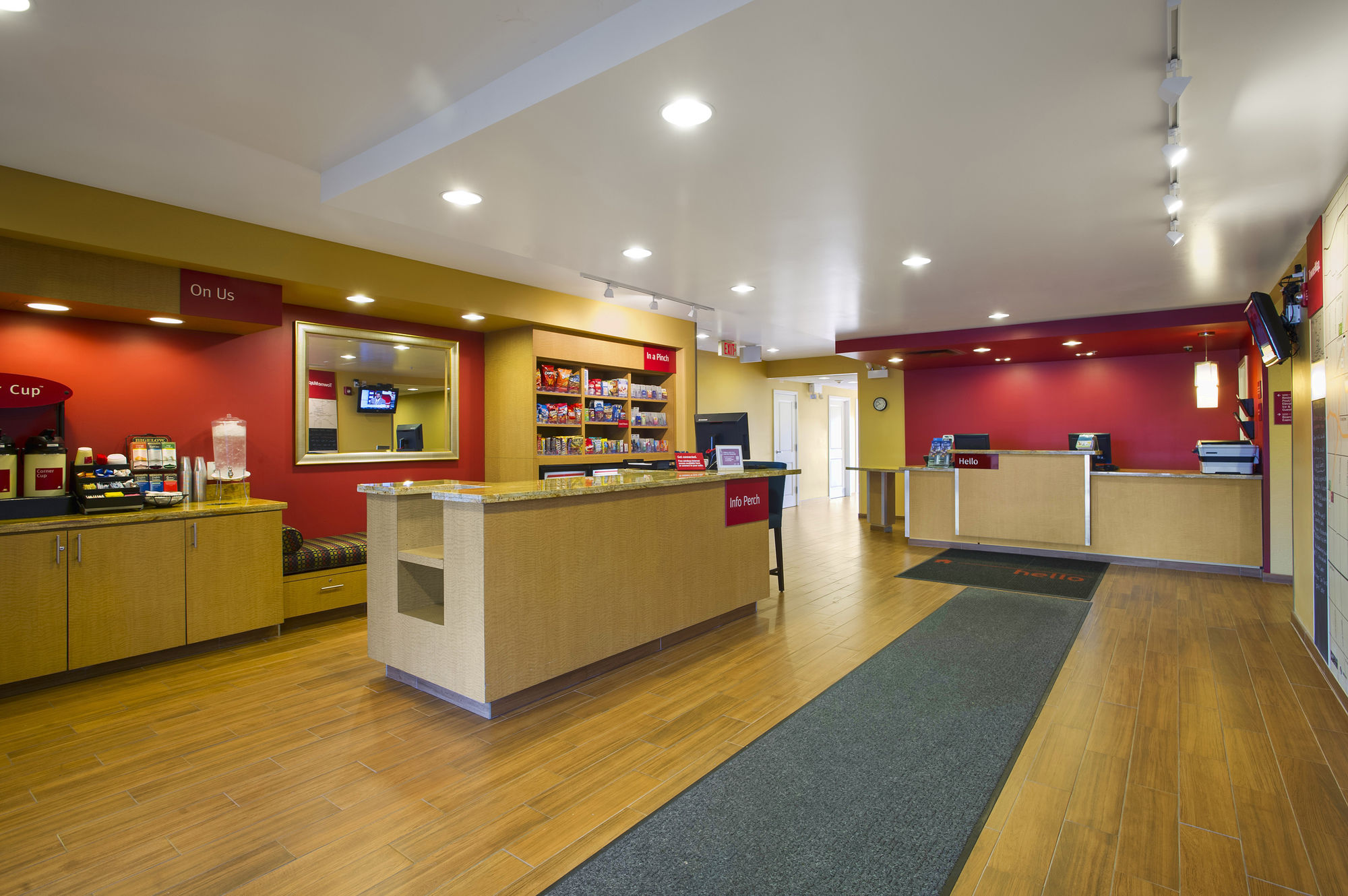 Фото TownePlace Suites Kansas City Overland Park