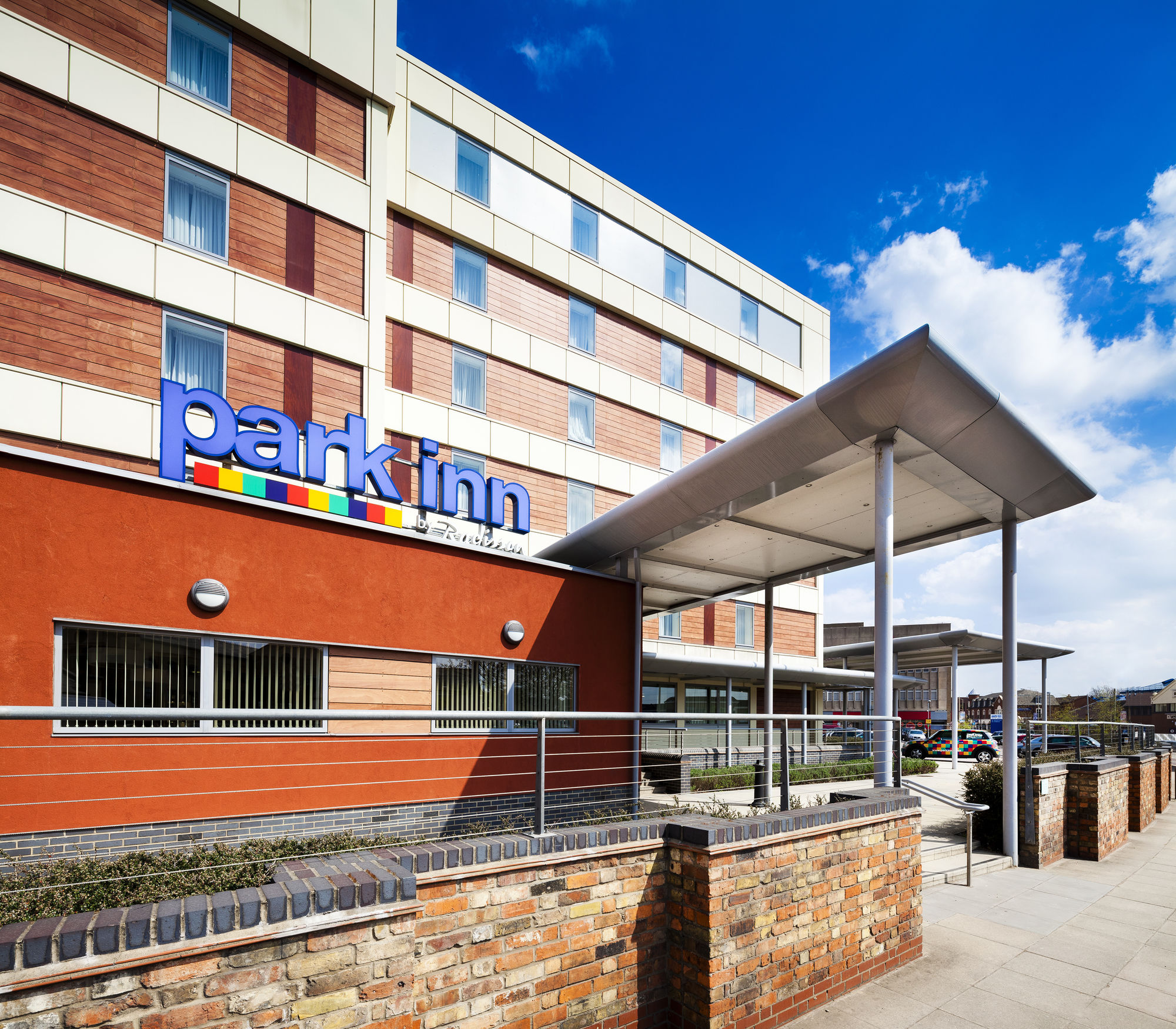 Фото Park Inn by Radisson Peterborough