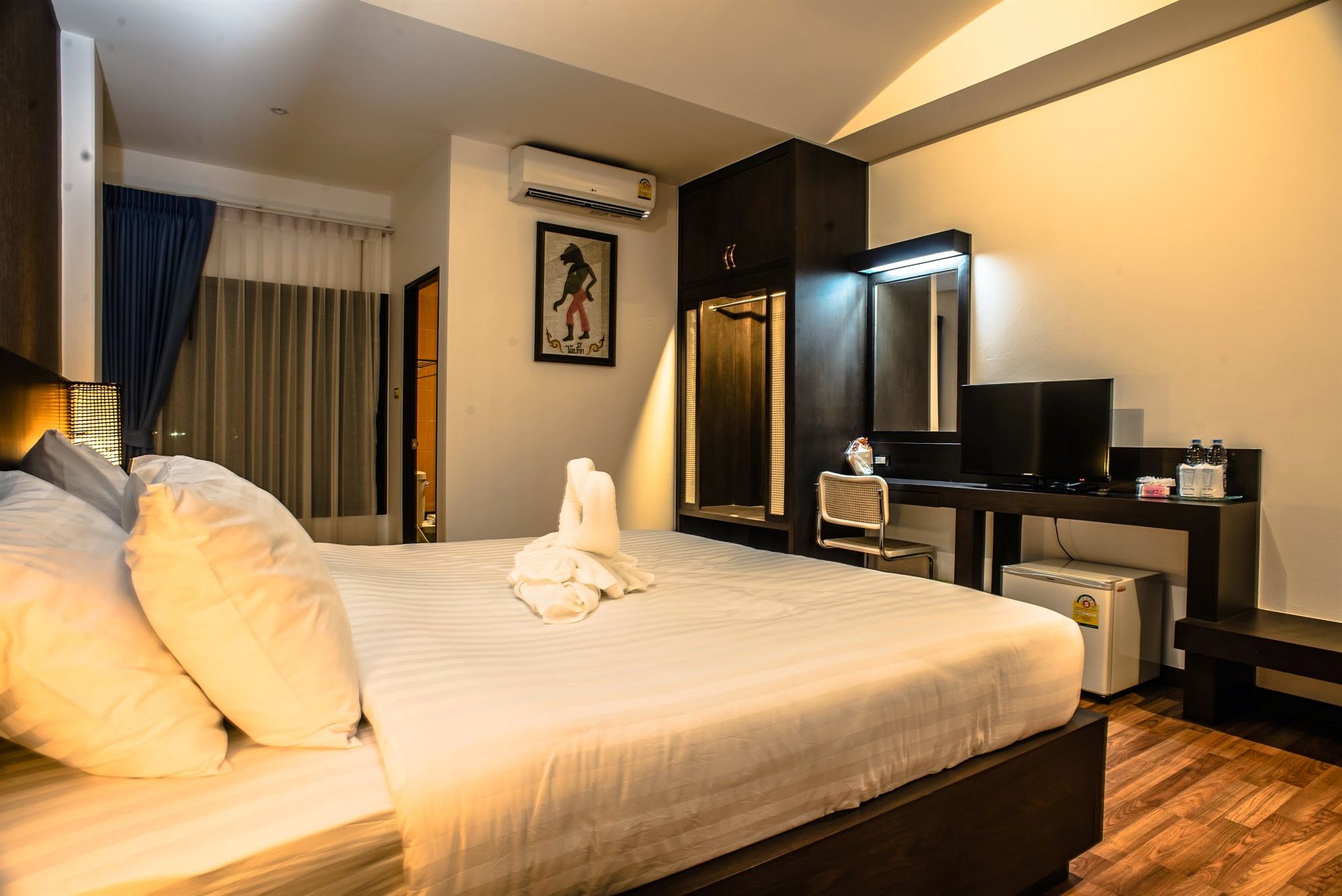 Фото Jingjit Hotel