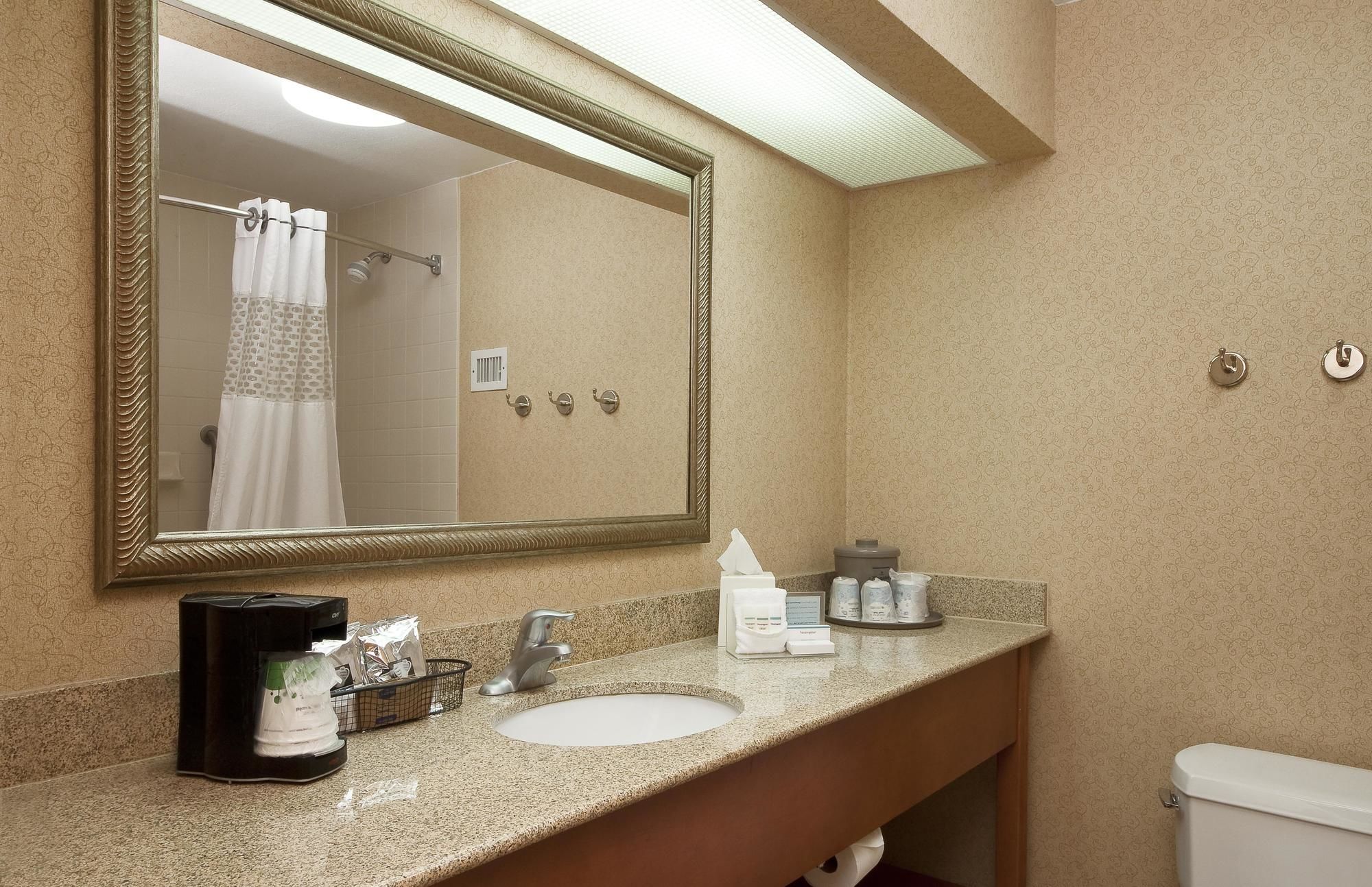 Фото Hampton Inn Laredo
