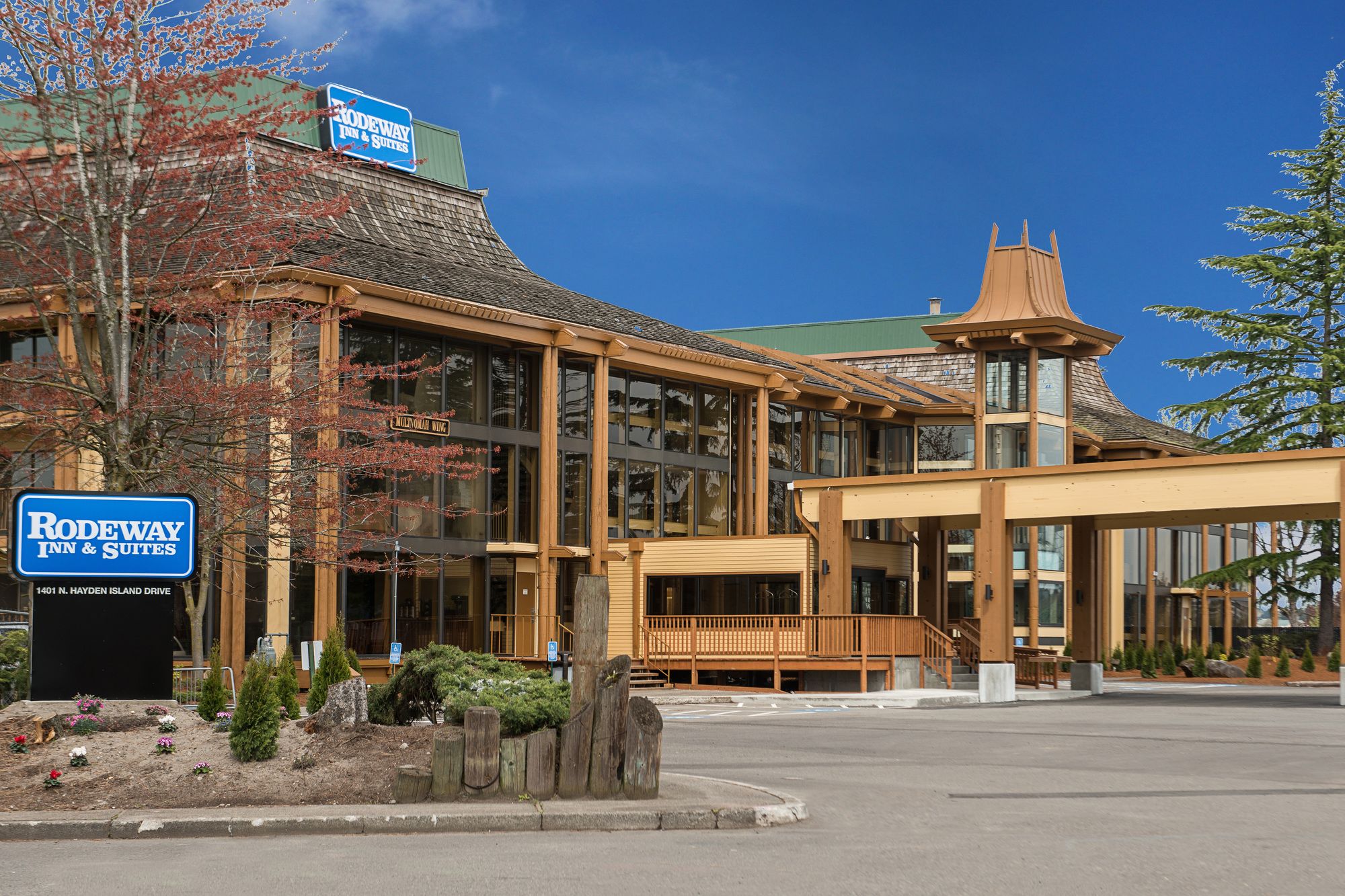 Фото Rodeway Inn & Suites Portland - Jantzen Beach