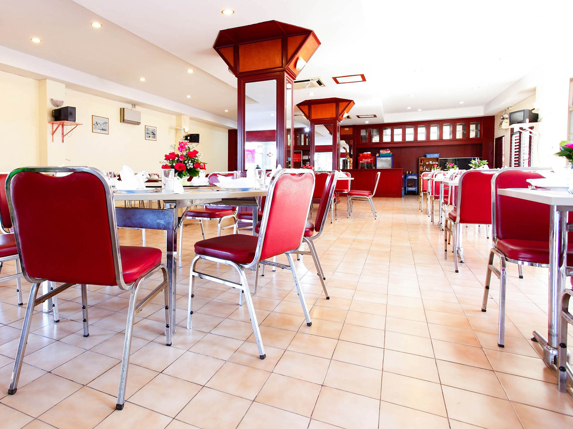 Фото Chumphon Palace Hotel