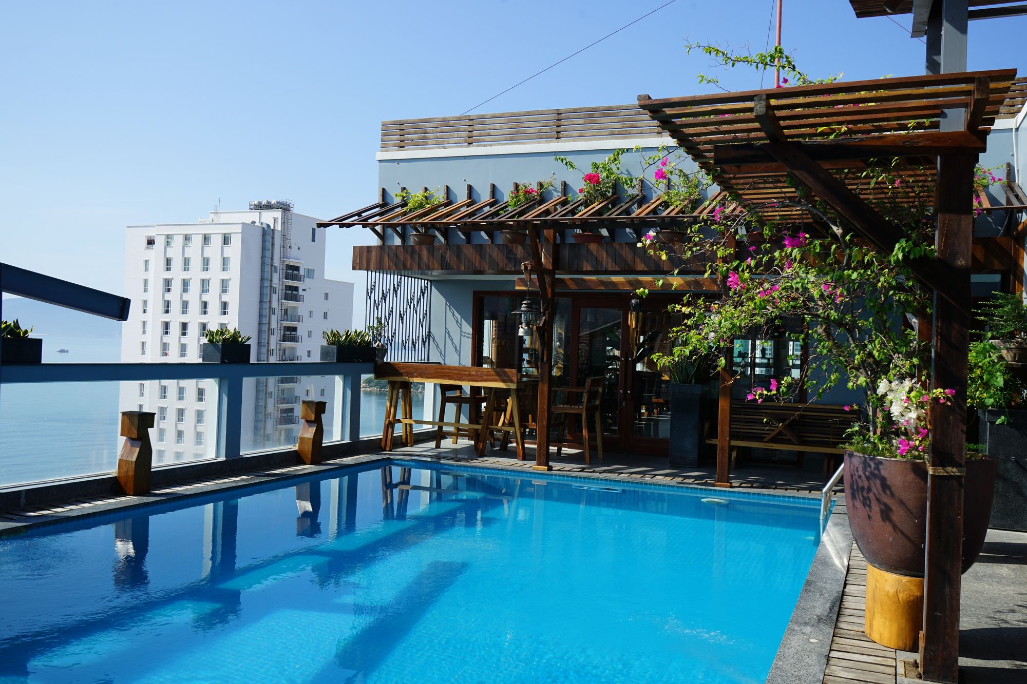 Фото SeaSing Boutique Hotel