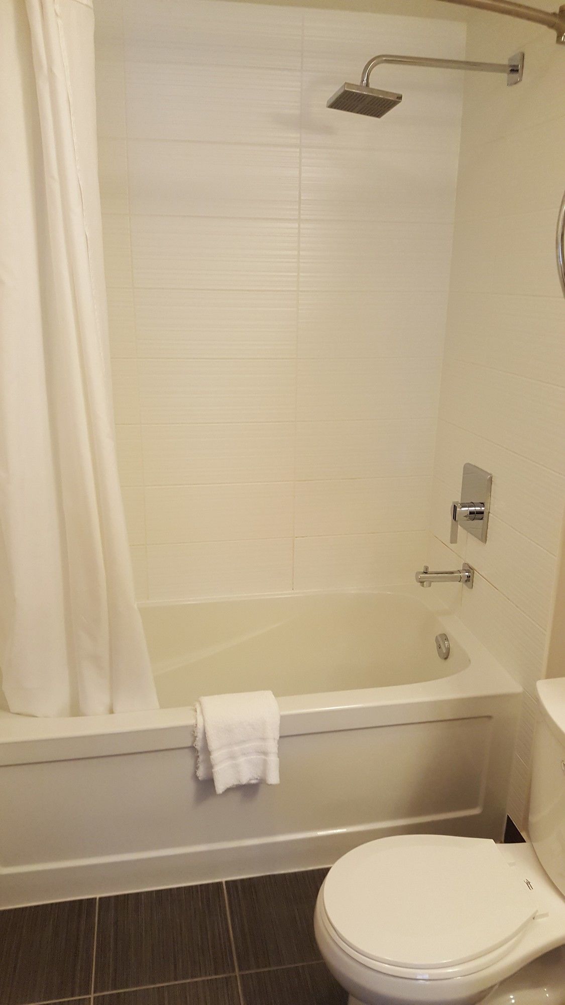 Фото Liberty Suites Hotel