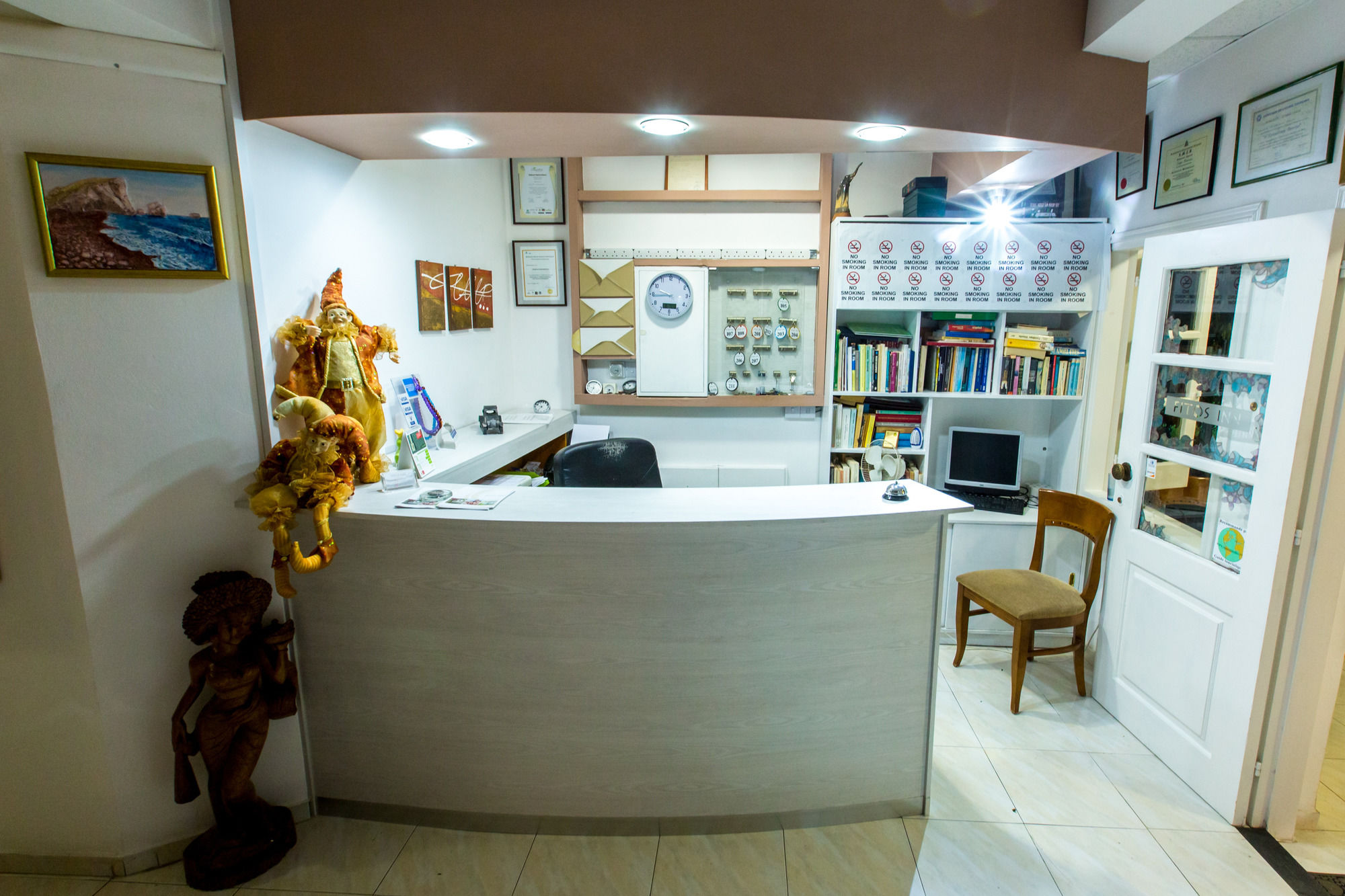 Фото Fitos Inn Guest House