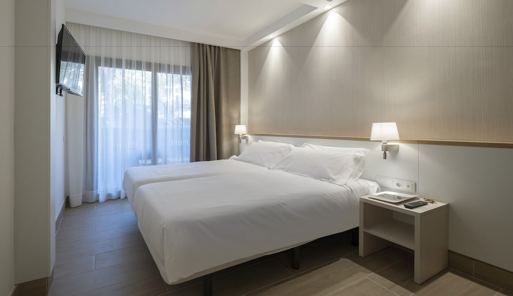 Фото Rosamar Es Blau