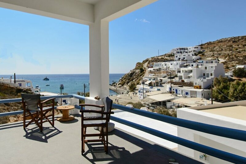 Гостиница Perigiali Rooms & Apartments Folegandros