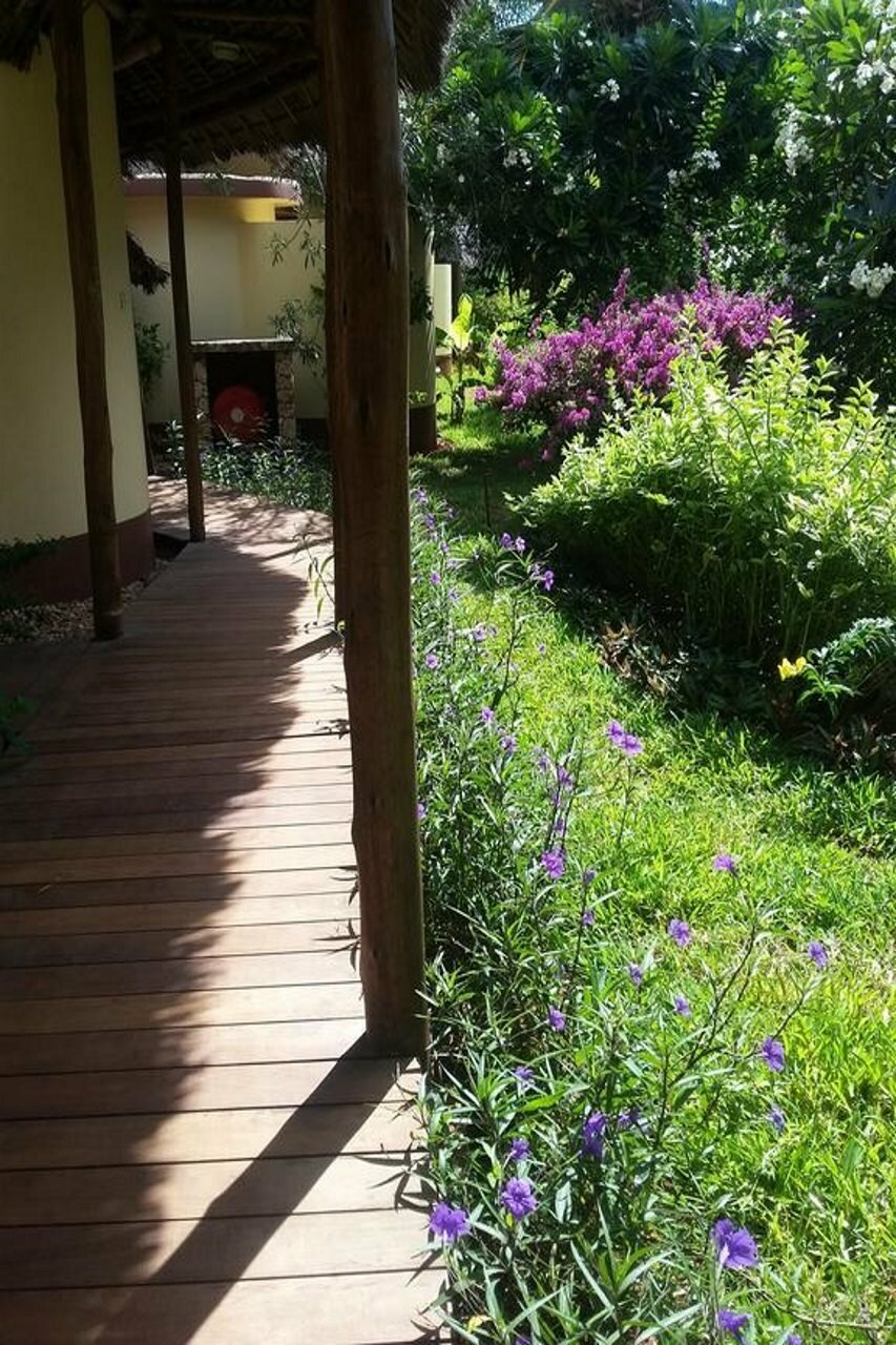 Фото Kena Beach Hotel