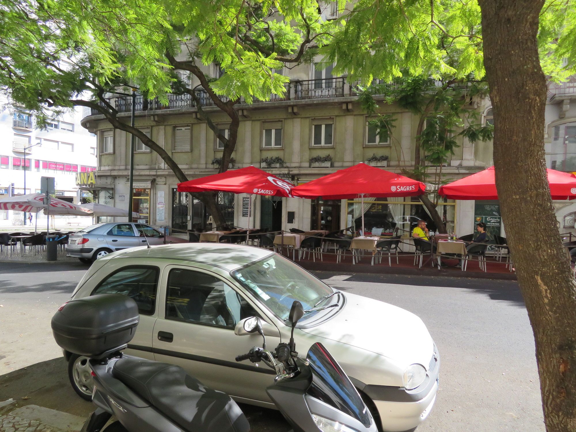 Фото отеля 3