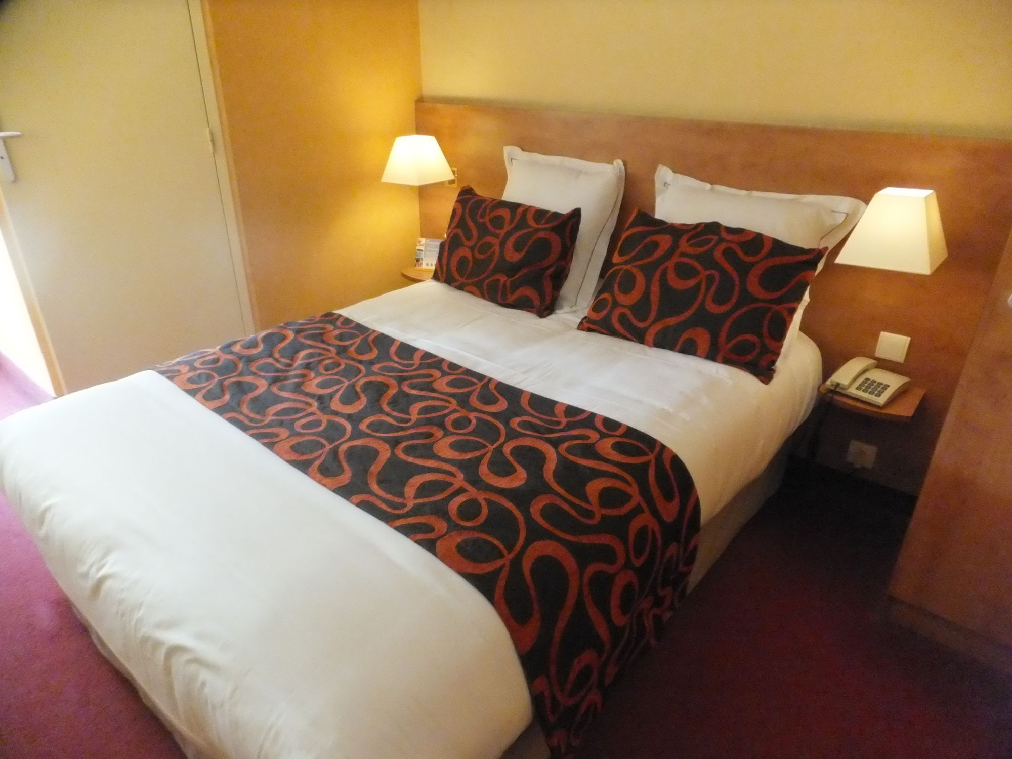 Фото The Originals City, Hôtel Régina, Périgueux