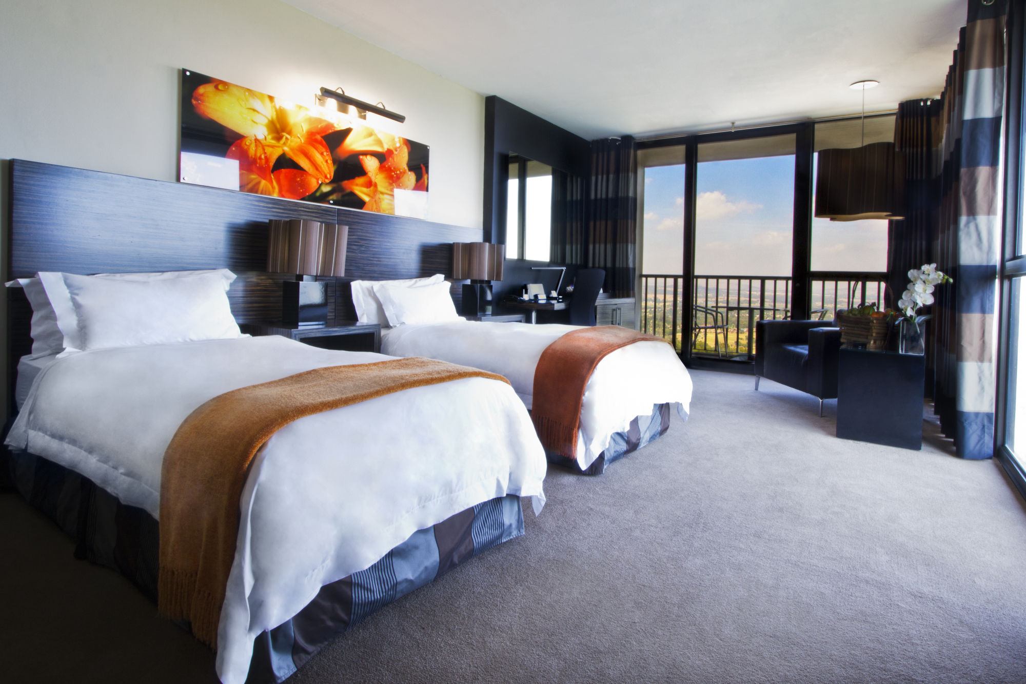 Фото Thaba Eco Hotel