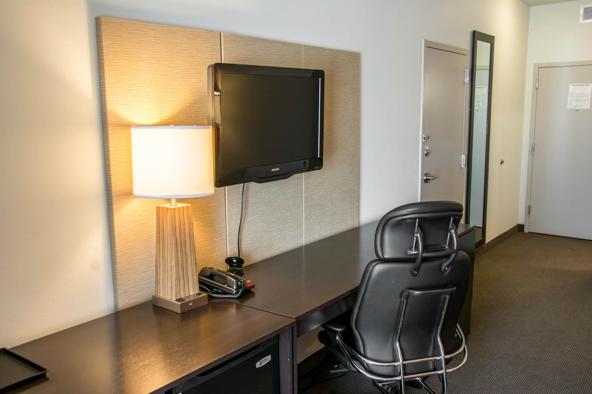 Фото Sleep Inn & Suites Medical Center