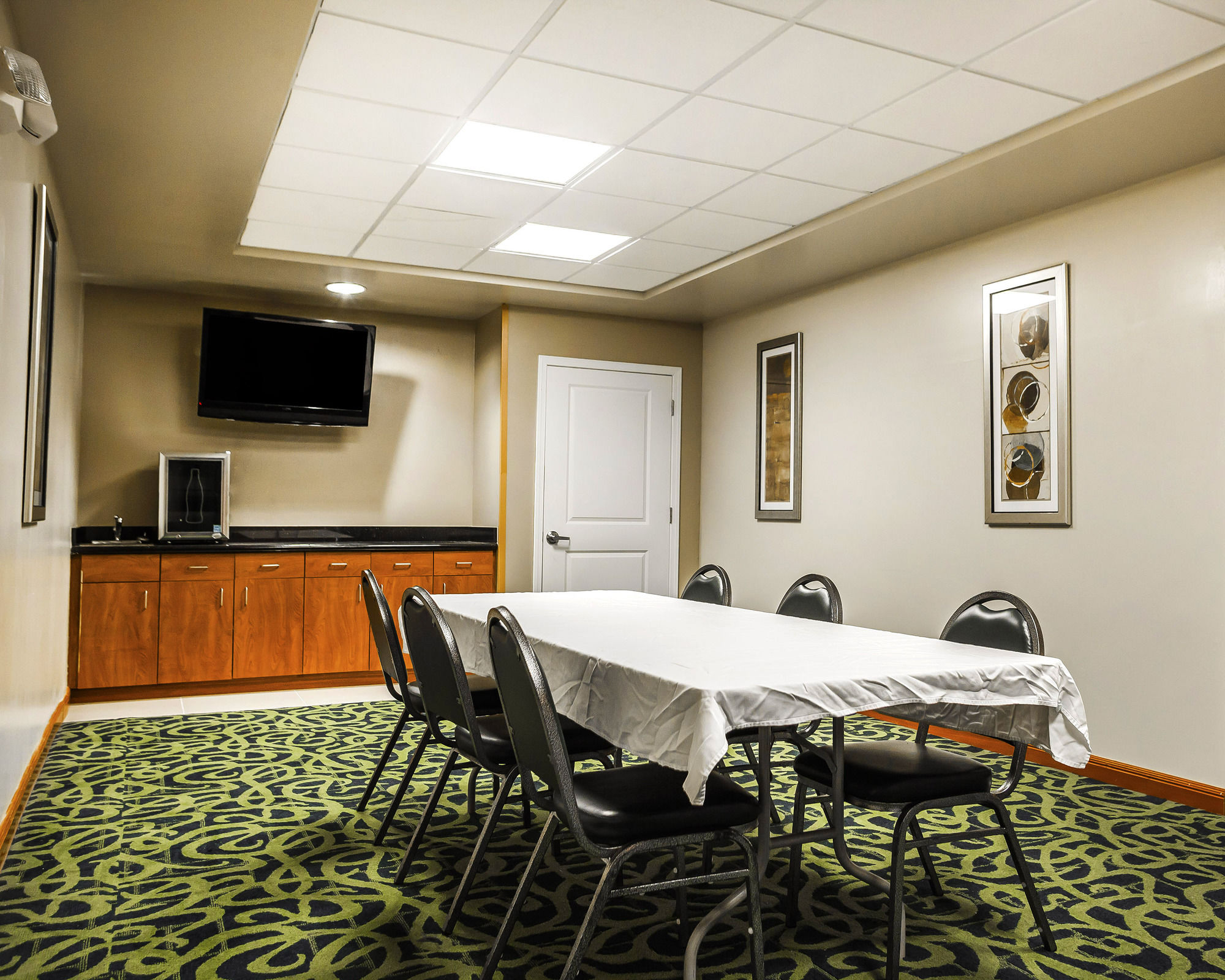 Фото Comfort Inn Kansas City Airport