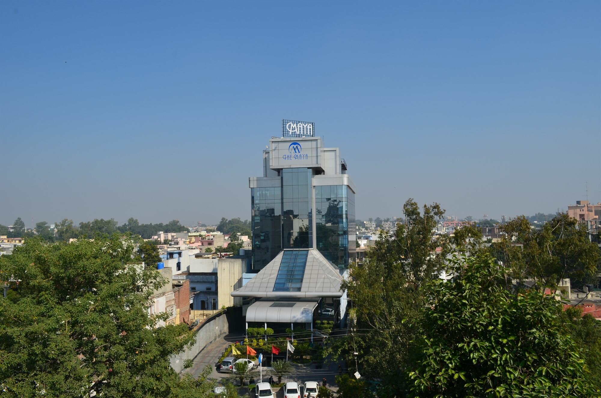 Фото отеля 1