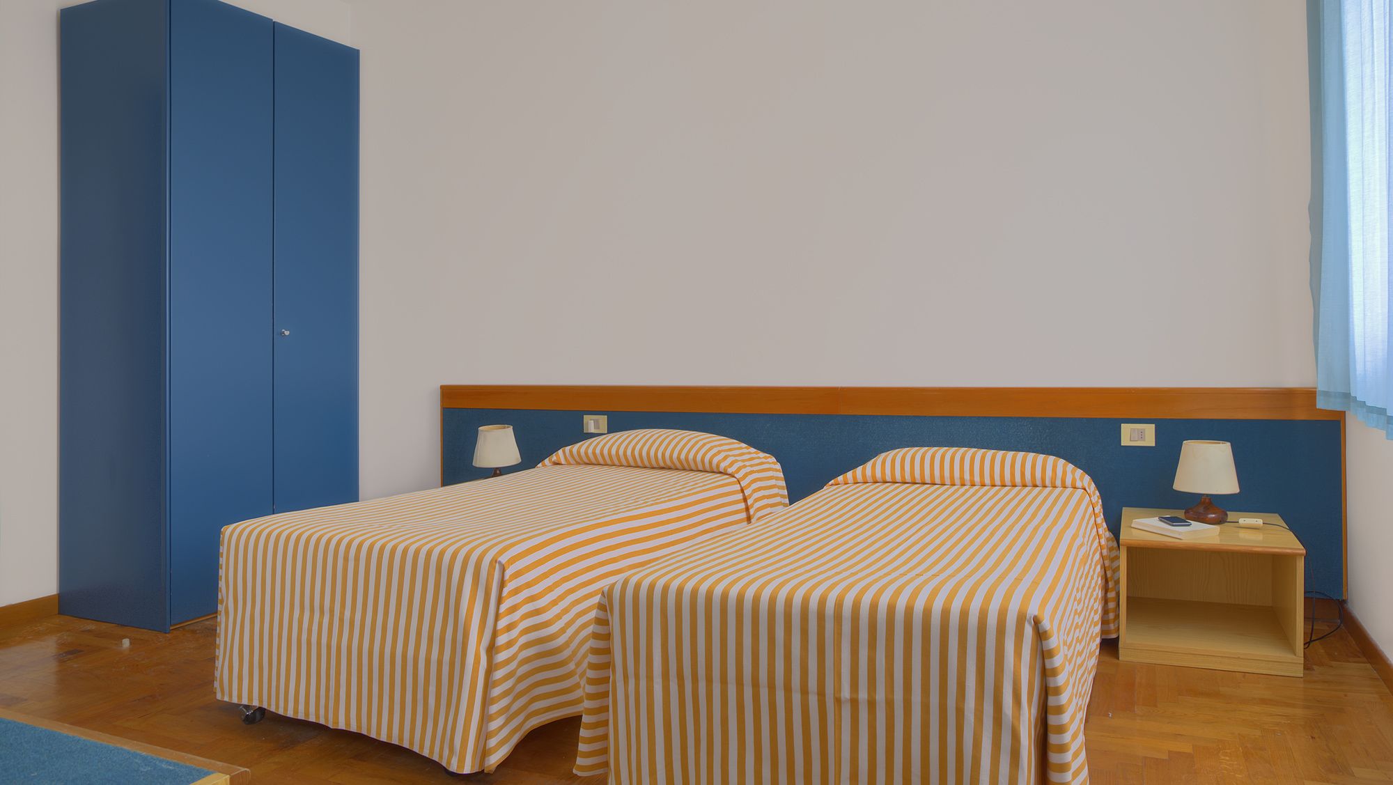 Фото Mistral Hotel