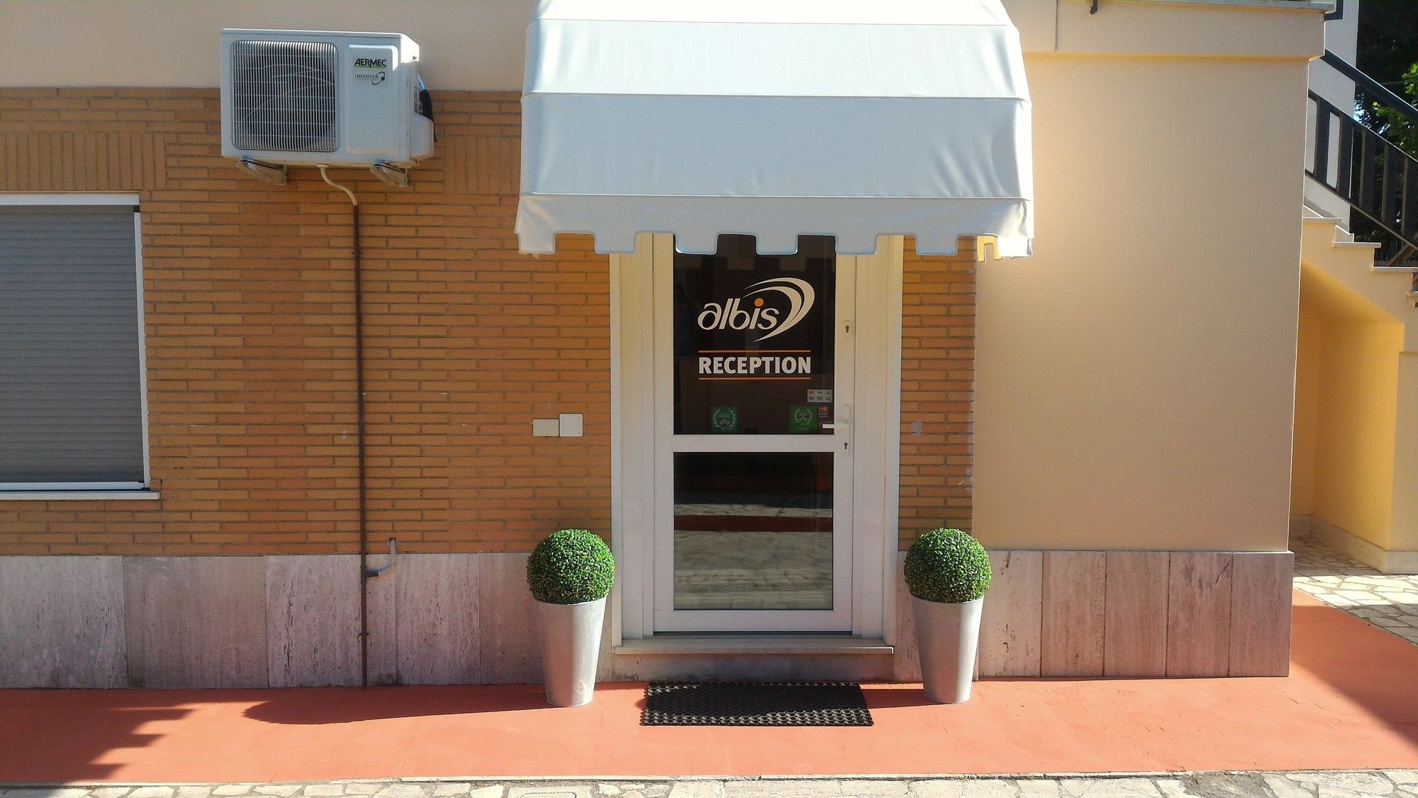 Фото Albis Rooms Guest House