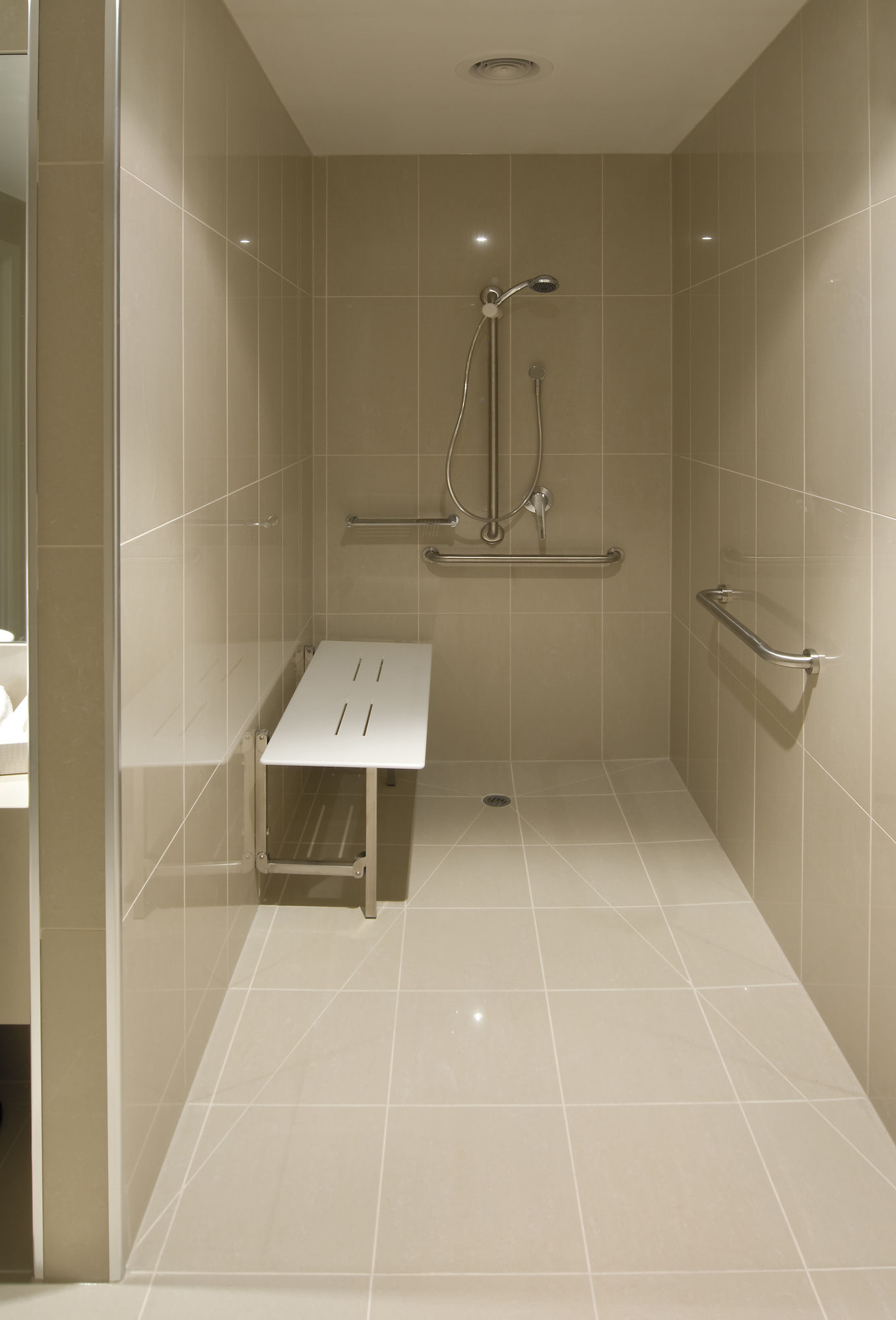 Фото Atlantis Hotel