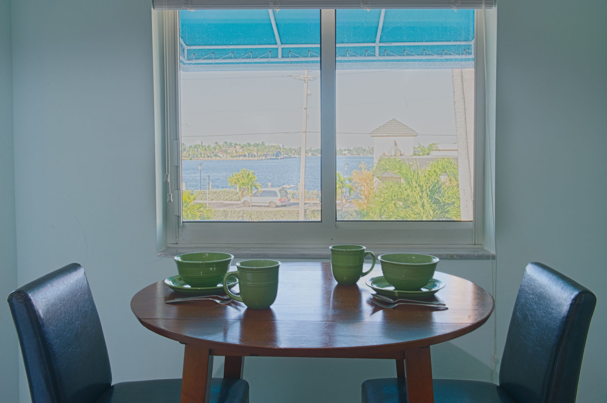 Фото Hollywood Beachside Boutique Suites