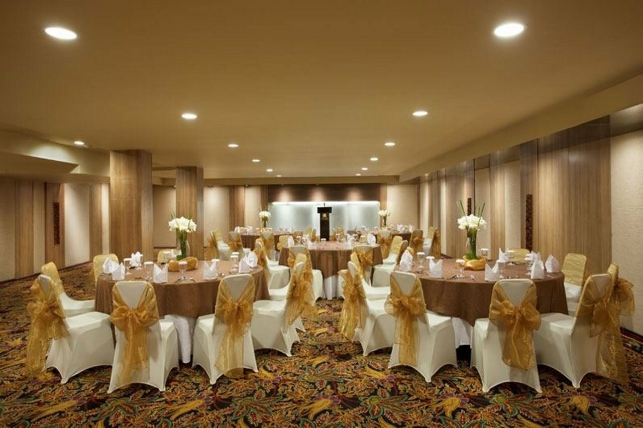 Фото Ramada by Wyndham Bali Sunset Road Kuta