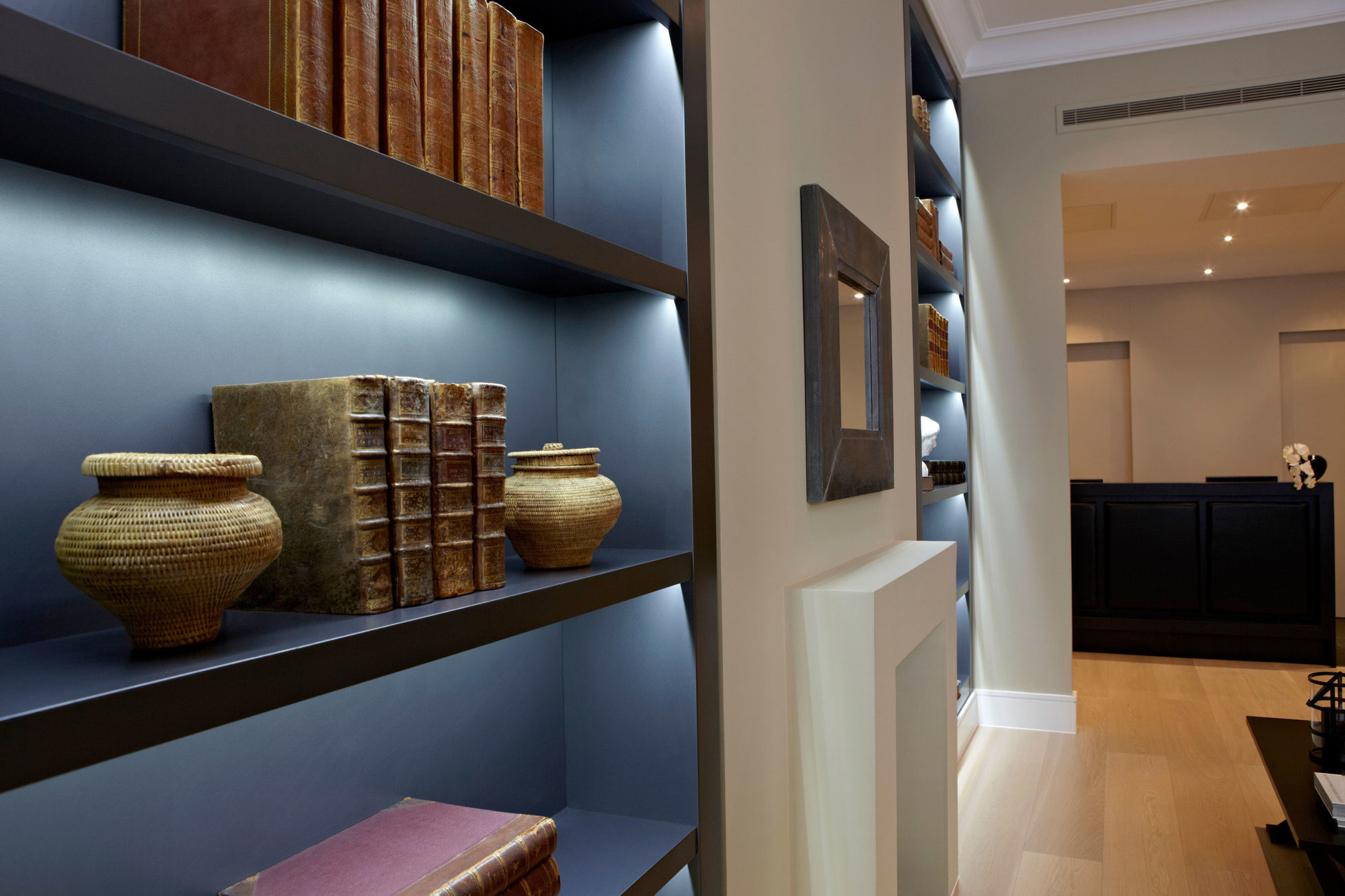 Фото The Resident Kensington