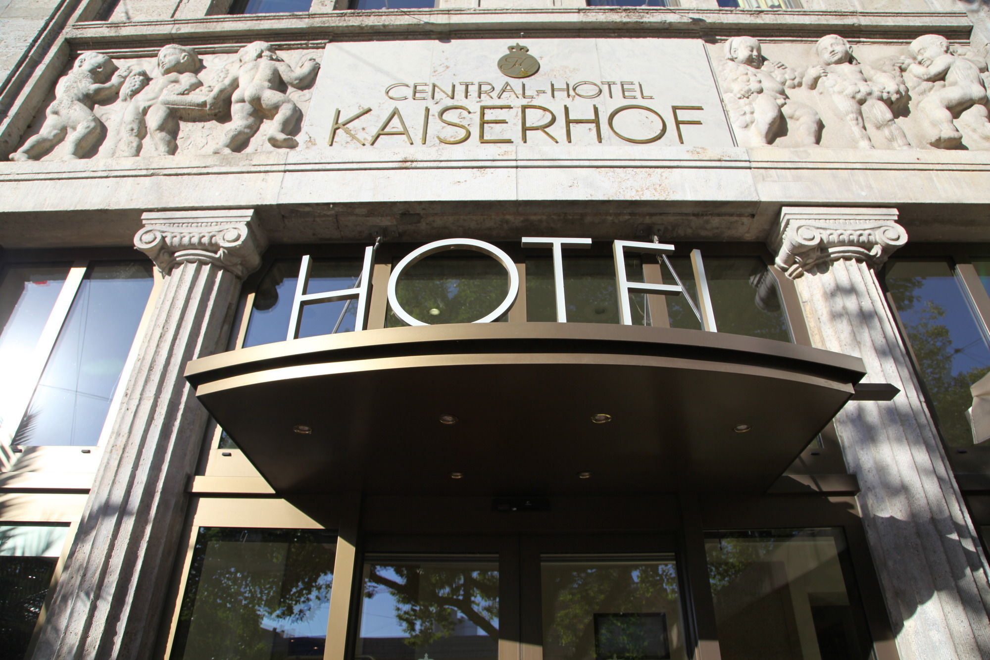 Фото Central-Hotel Kaiserhof