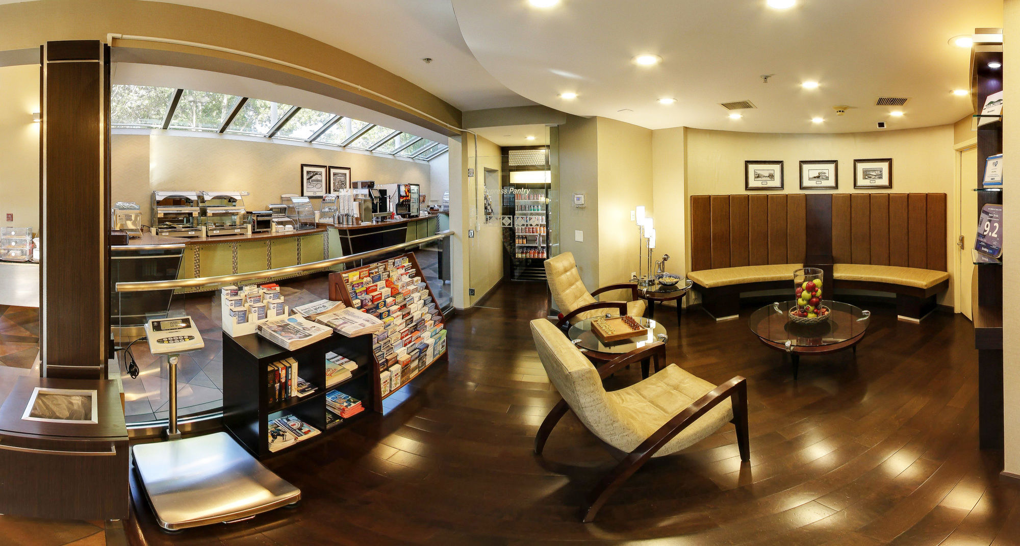 Фото Hotel Strata