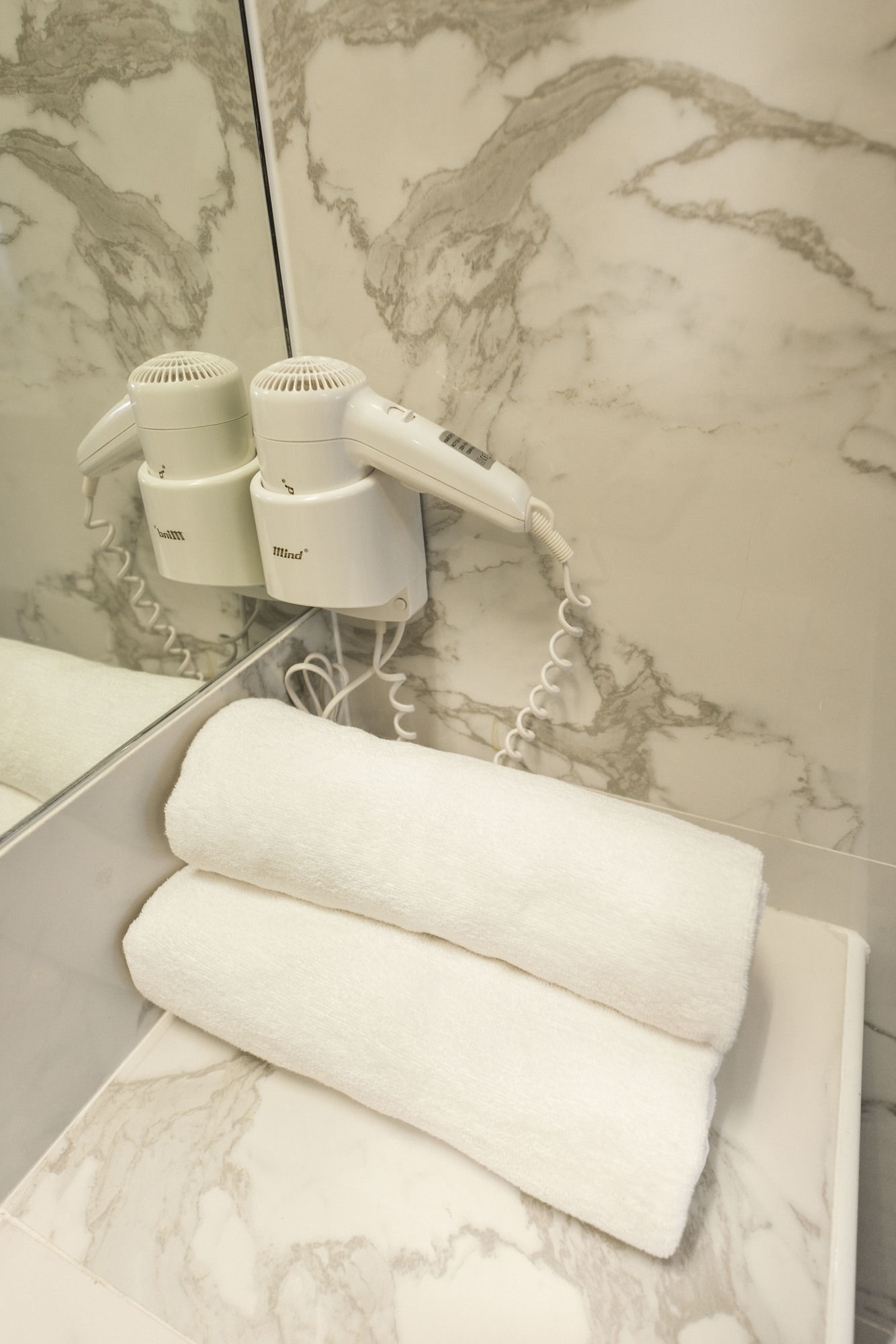 Фото The Cube Hostel