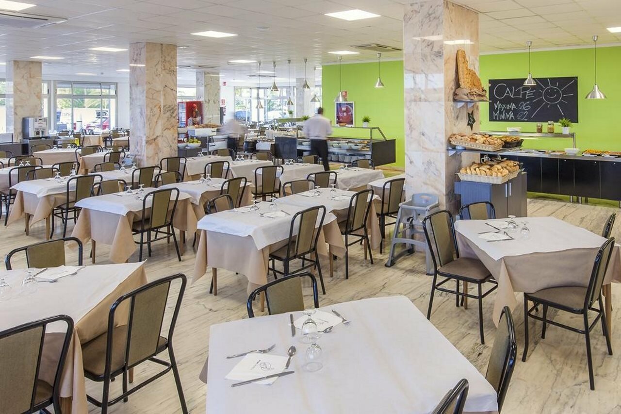 Фото Port Europa Hotel