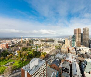 Гостиница Oaks Melbourne on Lonsdale Suites