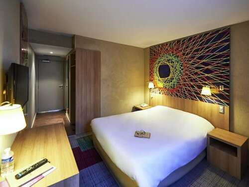 Гостиница Ibis Styles Cholet в Шоле