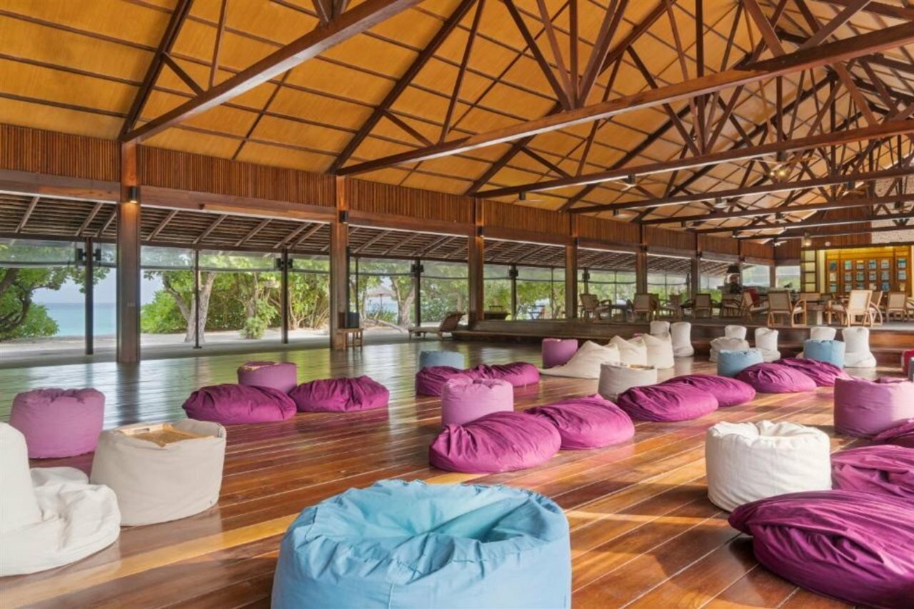 Фото The Barefoot Eco Hotel