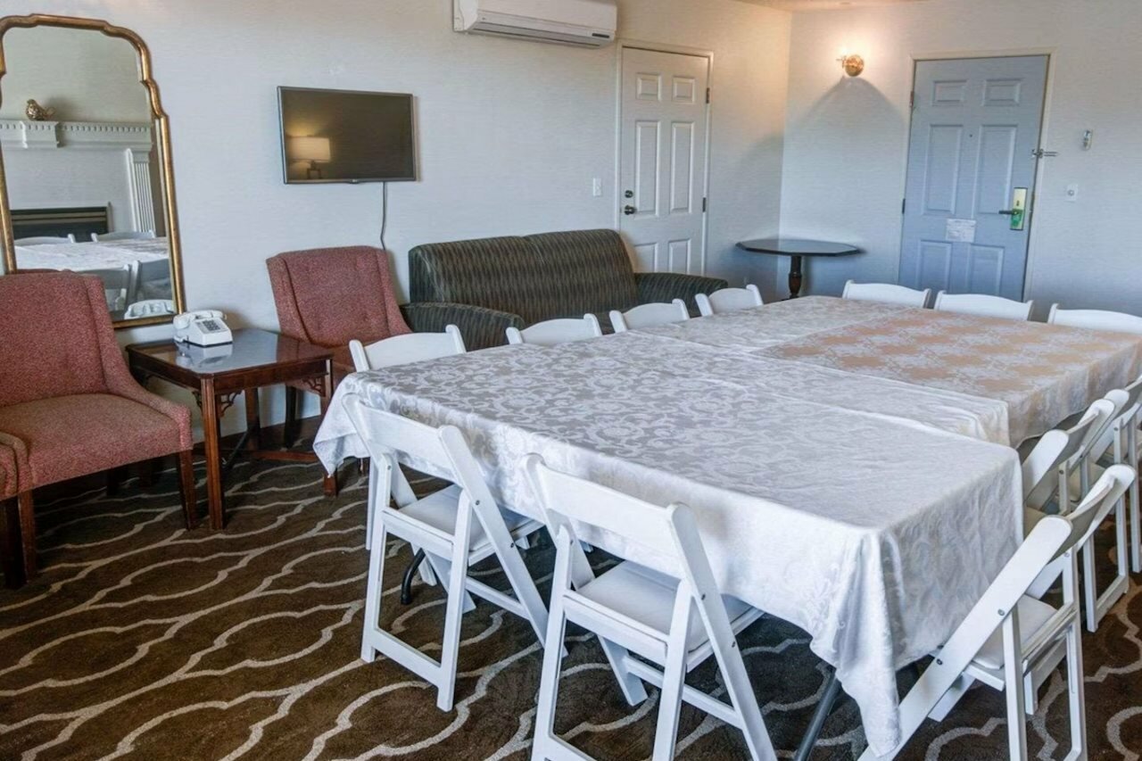 Фото Comfort Inn Redding Near I-5