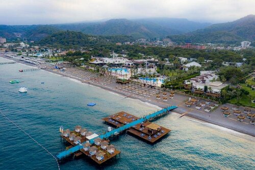 Гостиница Emelda Sun Club в Чамьюва