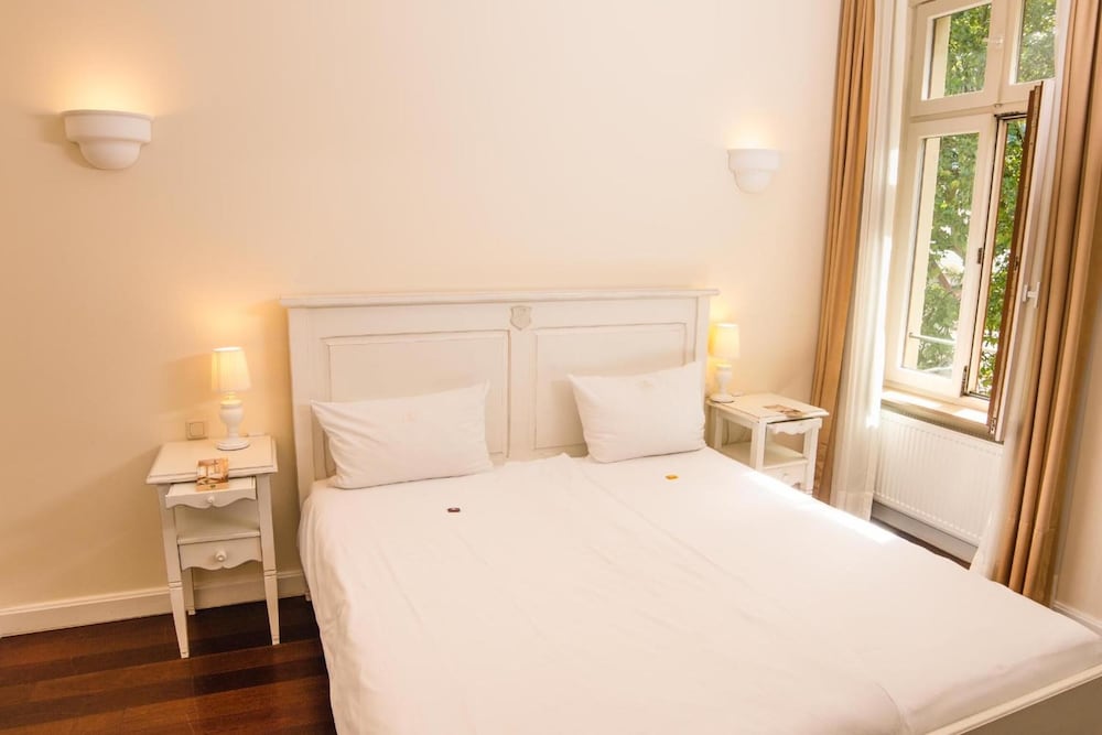 Фото Hotel Villa Marstall