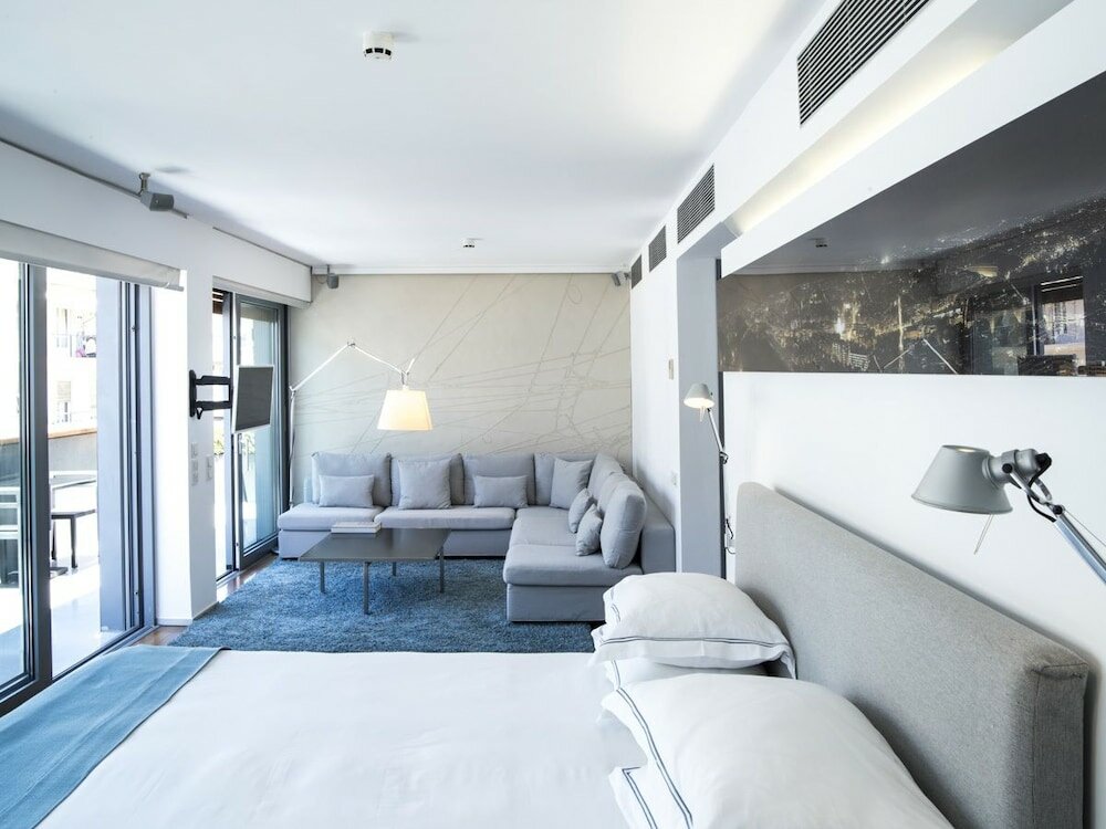 Фото Periscope Hotel