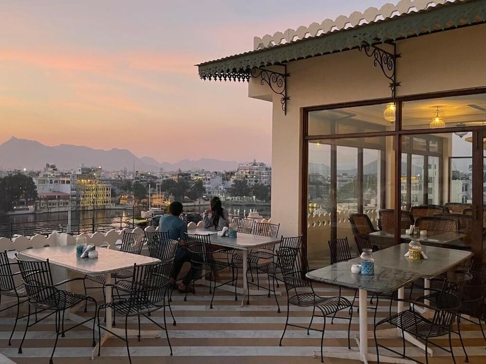 Фото Jaiwana Haveli