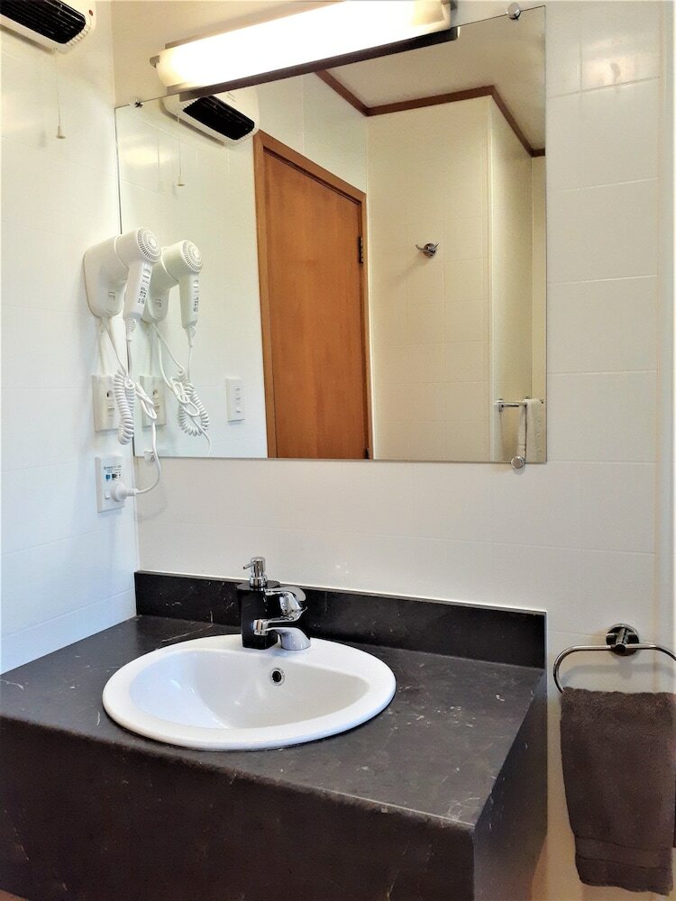 Фото Asure Brookvale Motel