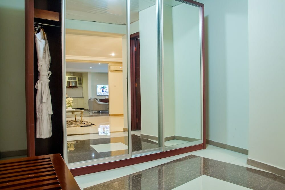 Фото Royal Nick Hotel