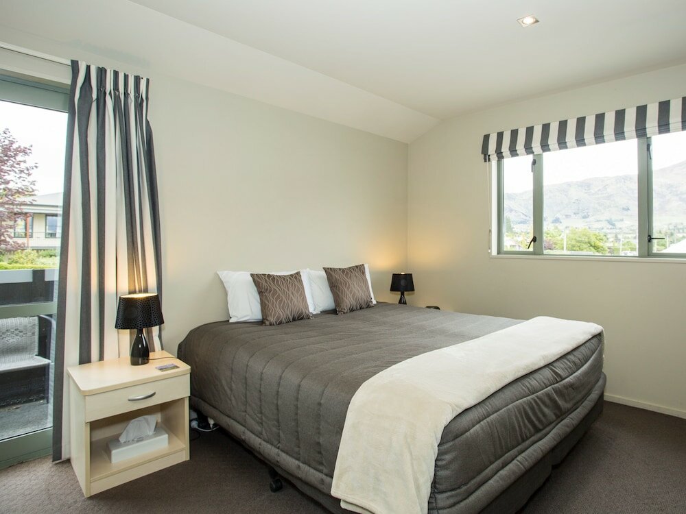Фото Clearbrook Motels Wanaka