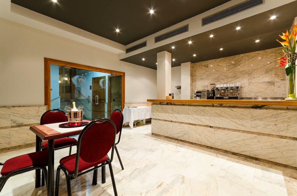 Фото Yit Conquista de Toledo