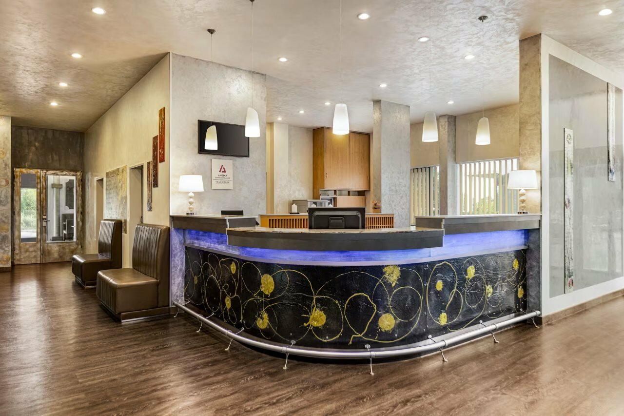 Фото Amedia Express Prag, Trademark Collection by Wyndham