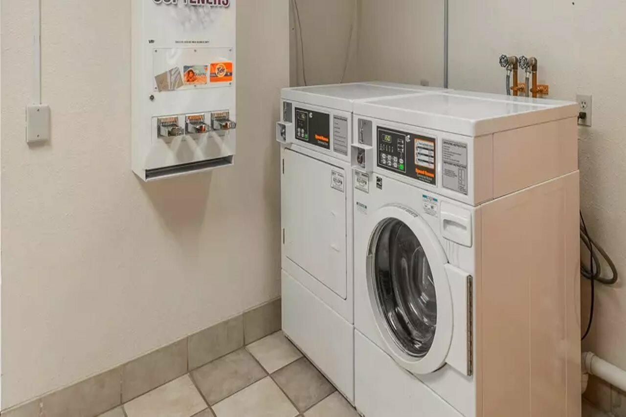 Фото Red Roof Inn Marietta