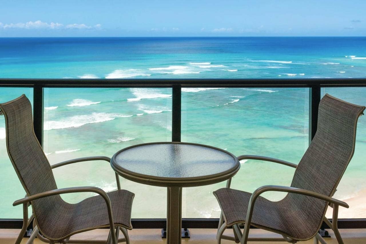 Фото Outrigger Waikiki Beach Resort