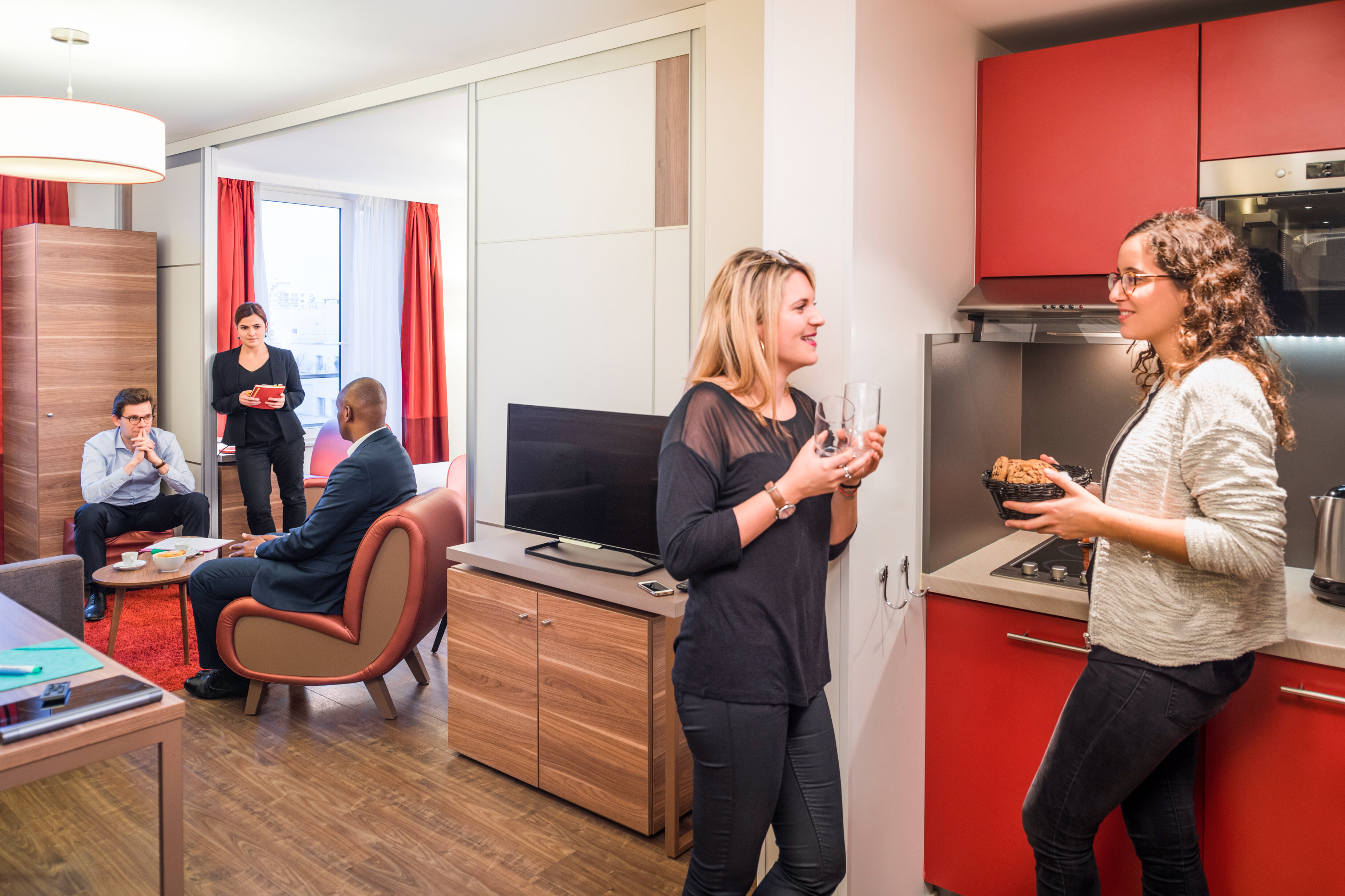 Фото Aparthotel Adagio la Défense Courbevoie